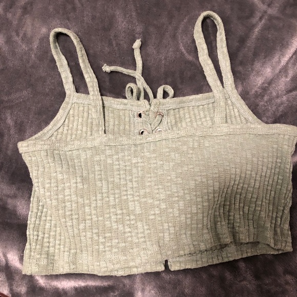 Green Knit sleeveless crop top - Picture 3 of 3
